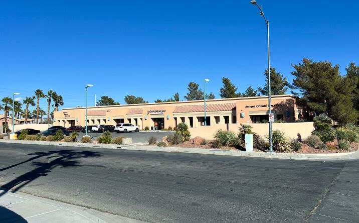 Pictures of Office property located at 2578 Belcastro St, Las Vegas, NV 89117 for sales - image #1