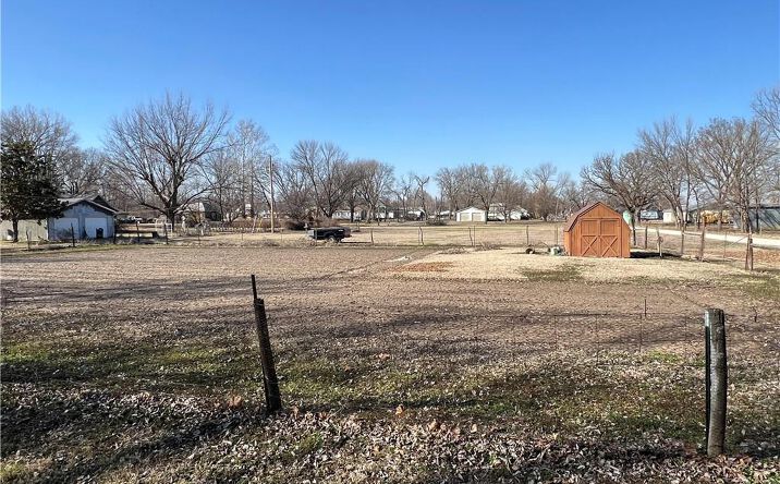 Pictures of Land, Special Purpose property located at 328 S Tennessee Street, Iola, KS 66749 for sales - image #1