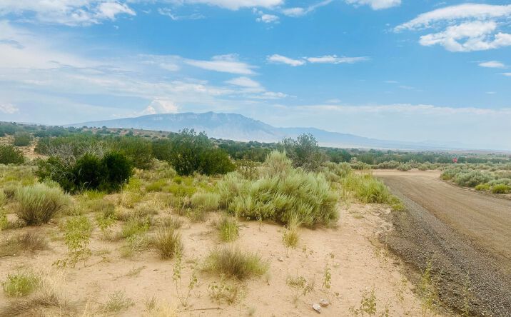 Pictures of Land property located at 5208 Bachmann Ct NE, Rio Rancho, NM 87144 for sales - image #1