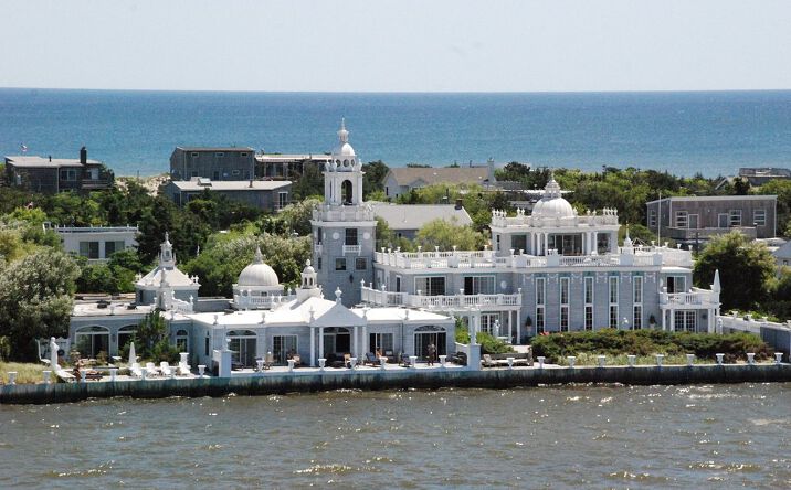 Pictures of Hospitality property located at 33 Bayview Walk, Fire Island, NY 11782 for sales - image #1