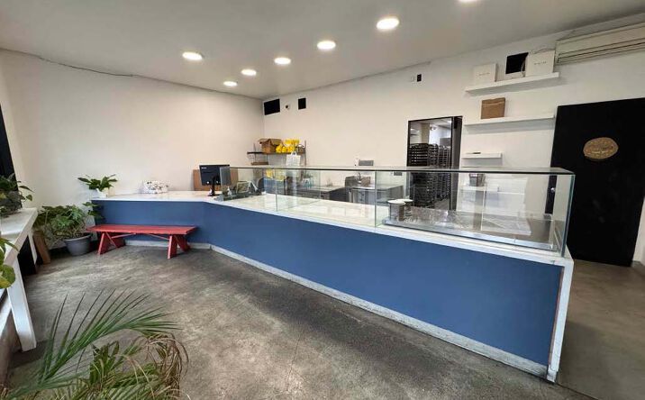 Pictures of Retail, Office property located at 826 Pico Blvd, Santa Monica, CA 90405 for sales - image #1