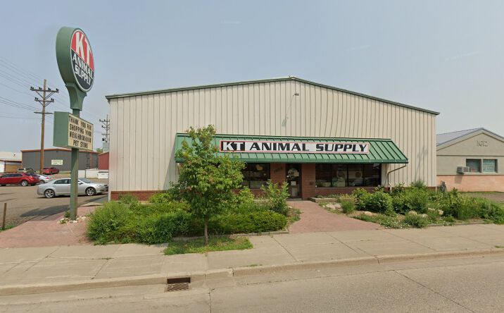 Pictures of Industrial, Retail property located at 1606 E Main Ave, Bismarck, ND 58501 for sales - image #1