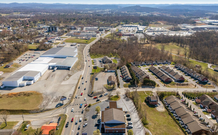 Pictures of Retail, Office, Mixed Use property located at 500 S Walnut Ave, Cookeville, TN 38501 for sales - image #1