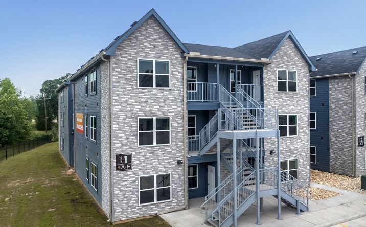 Pictures of Multifamily property located at 155 Plez Morgan, Montgomery, TX 77356 for sales - image #1
