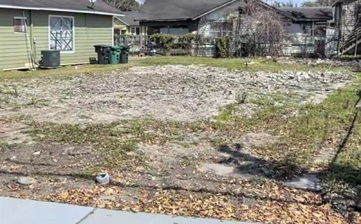 Pictures of Land property located at 4405 Canal St, Houston, TX 77011 for sales - image #1