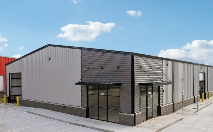 Pictures of Industrial property located at 2232 S Missouri Ave, Oklahoma City, OK 73129 for sales - image #1
