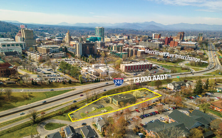 Pictures of Mixed Use, Multifamily, Office, Retail property located at 7 Orchard St, Asheville, NC 28801 for sales - image #1