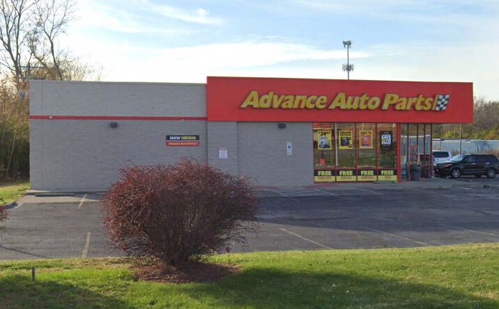Pictures of Retail property located at 3201 S High St, Columbus, OH 43207 for sales - image #1