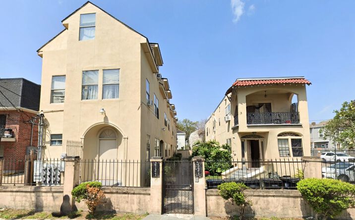 Pictures of Multifamily property located at 2123 Carondelet St, New Orleans, LA 70130 for sales - image #1