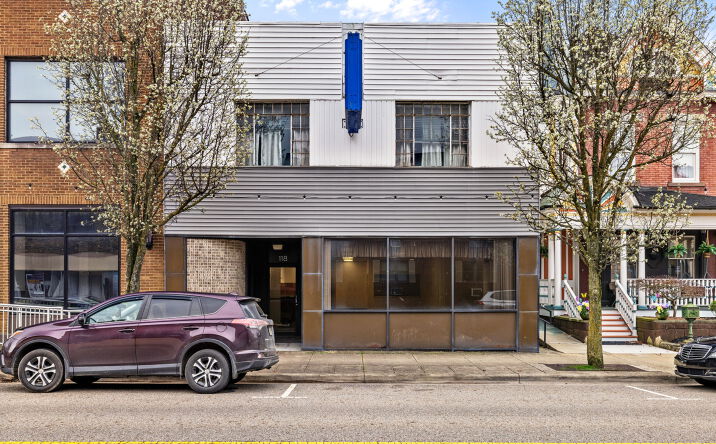 Pictures of Retail property located at 118 W 5th St, East Liverpool, OH 43920 for sales - image #1