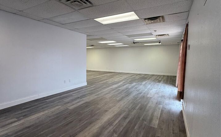 Pictures of Mixed Use, Office, Retail property located at 101 E Third St, Burkburnett, TX 76354 for sales - image #1