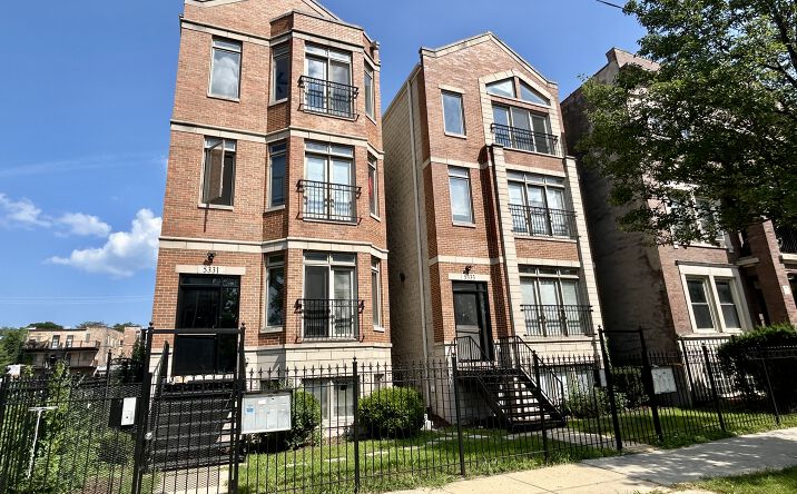 Pictures of Multifamily property located at 5331 S Calumet Ave, Chicago, IL 60615 for sales - image #1