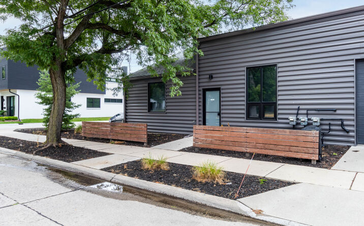 Pictures of Mixed Use, Office, Retail property located at 628 E. Parent, Royal Oak, MI 48067 for sales - image #1