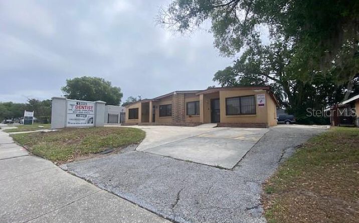 Pictures of Land property located at 1900 W Colonial Drive, Orlando, FL 32804 for sales - image #1