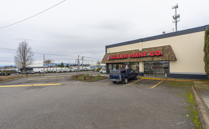 Pictures of Industrial, Mixed Use, Retail property located at 1831 E Powell Blvd, Gresham, OR 97080 for sales - image #1