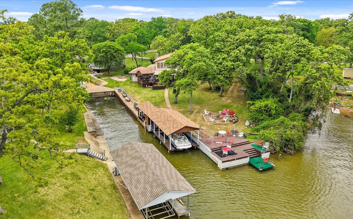 Pictures of Hospitality property located at 1505 Kanakoa N Dr, Tool, TX 75143 for sales - image #1