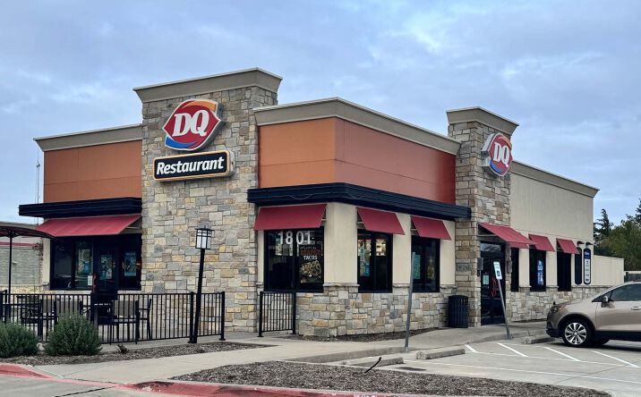 Pictures of Retail property located at 1801 S Goliad St, Rockwall, TX 75087 for sales - image #1