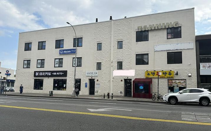 Pictures of Retail property located at 149-44 Northern Blvd, Queens, NY 11354 for sales - image #1