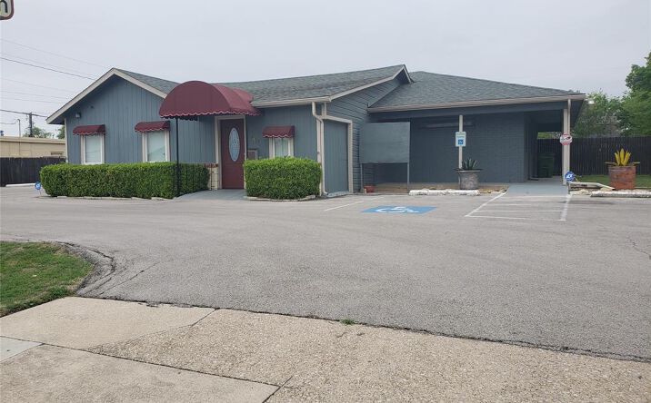 Pictures of Retail property located at 5617 Watauga Road, Watauga, TX 76148 for sales - image #1