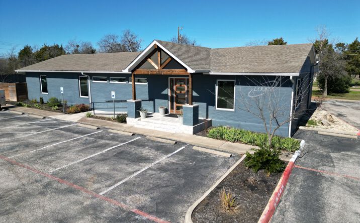 Pictures of Retail, Office, Special Purpose property located at 405 Brushy Creek Rd, Cedar Park, TX 78613 for sales - image #1