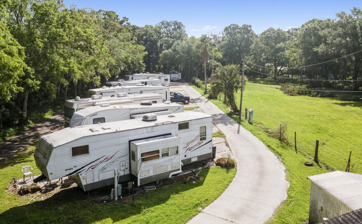 Pictures of Mobile Home Park, Multifamily property located at 2620 Reynolds Road, Lakeland, FL 33801 for sales - image #1