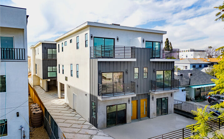 Pictures of Multifamily property located at 5663 Case Ave, North Hollywood, CA 91601 for sales - image #1