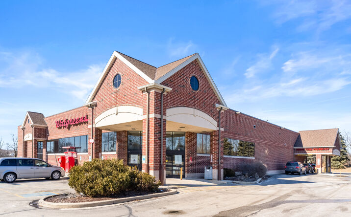 Pictures of Retail property located at 9040 Good Hope Rd, Milwaukee, WI 53224 for sales - image #1