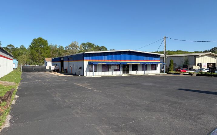 Pictures of Industrial property located at 11261 S Memorial Pkwy, Huntsville, AL 35803 for sales - image #1