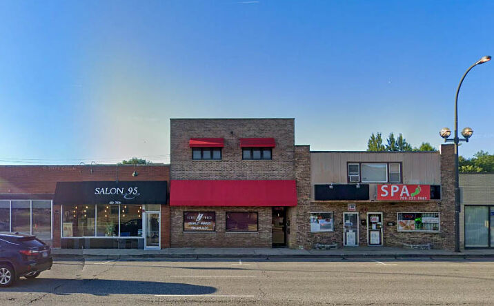 Pictures of Mixed Use property located at 4921 W 95th St, Oak Lawn, IL 60453 for sales - image #1