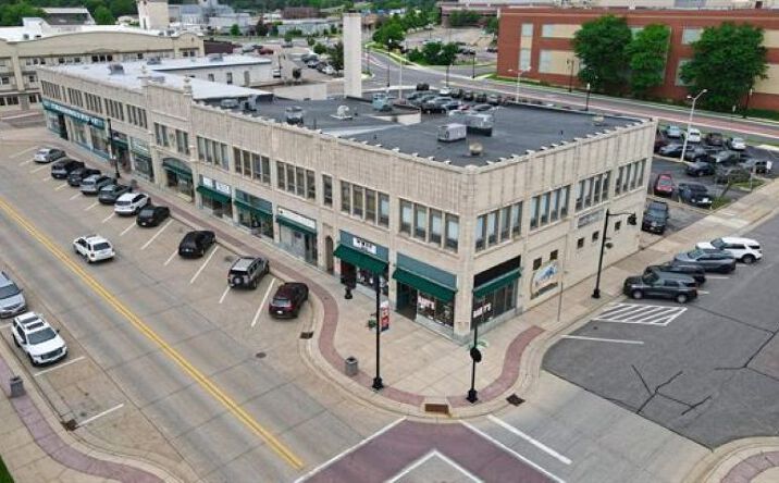 Pictures of Mixed Use, Office, Retail property located at 264 W Grand Ave, Wisconsin Rapids, WI 54495 for sales - image #1