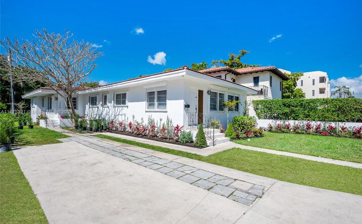 Pictures of Multifamily property located at 1704 S Le Jeune Rd, Coral Gables, FL 33134 for sales - image #1
