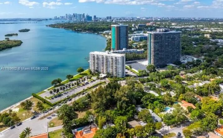 Pictures of Land property located at 890 NE 70th St, Miami, FL 33138 for sales - image #1