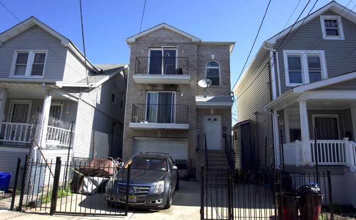 Pictures of Multifamily property located at 23 Edwin Pl, Newark, NJ 07112 for sales - image #1