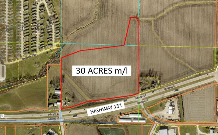 Pictures of Land property located at 1795 Dubuque Rd, Marion, IA 52302 for sales - image #1