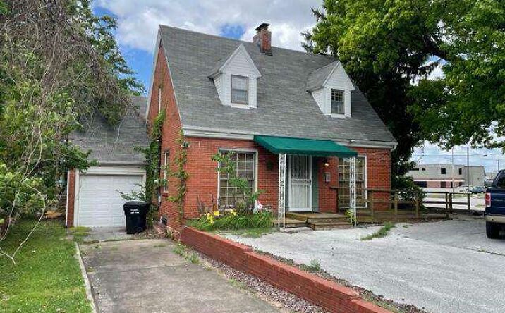 Pictures of Office, Special Purpose property located at 1737 East Walnut, Springfield, MO 65802 for sales - image #1