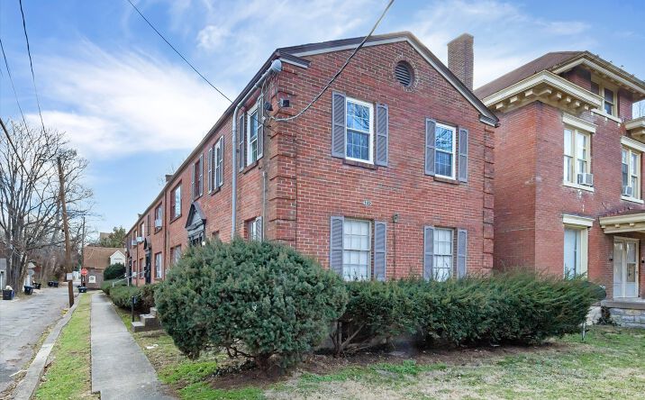 Pictures of Multifamily property located at 1219 S 6th St, Louisville, KY 40203 for sales - image #1