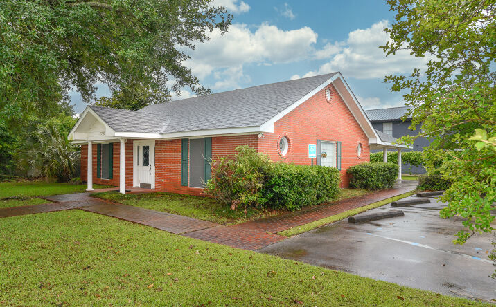 Pictures of Office property located at 3700 5th Ave Lake Charles, LA 70607, Lake Charles, LA 70607 for sales - image #1