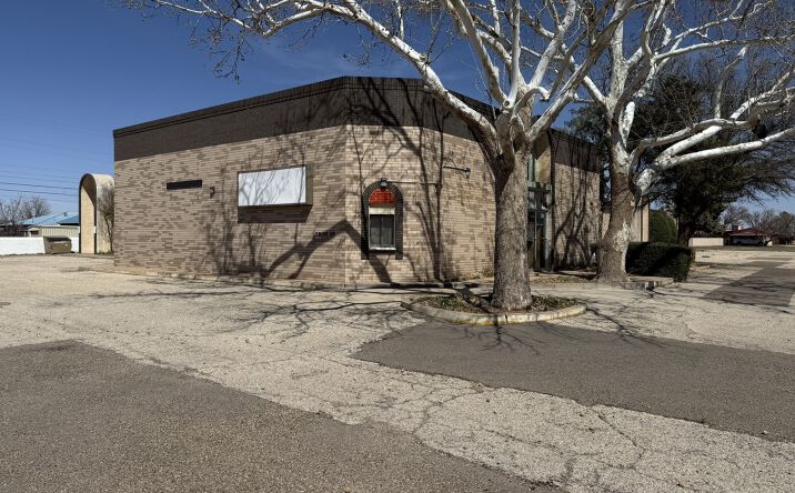 Pictures of Office property located at 901 Tahoka Rd, Brownfield, TX 79316 for sales - image #1
