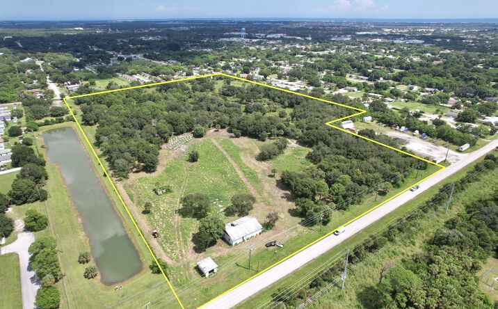 Pictures of Land property located at 3450 41st Street, Vero Beach, FL 32967 for sales - image #1