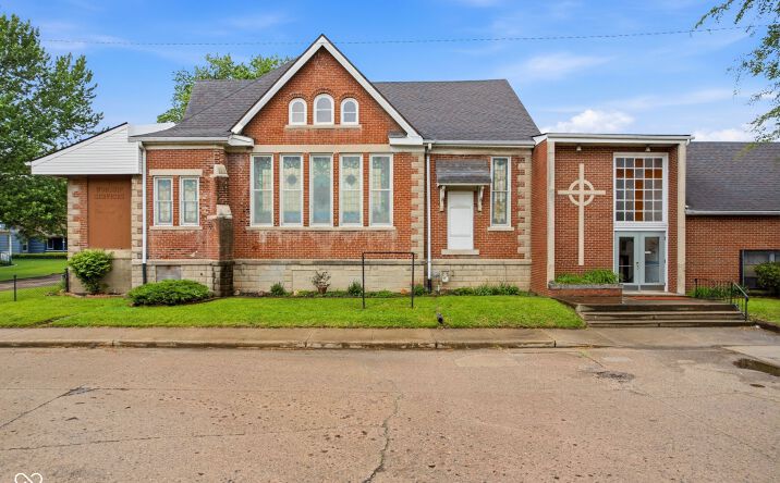 Pictures of Mixed Use property located at 840 Cottage Ave, Indianapolis, IN 46203 for sales - image #1