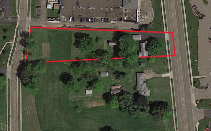 Pictures of Land property located at 4126 Massillon Rd, Uniontown, OH 44685 for sales - image #1