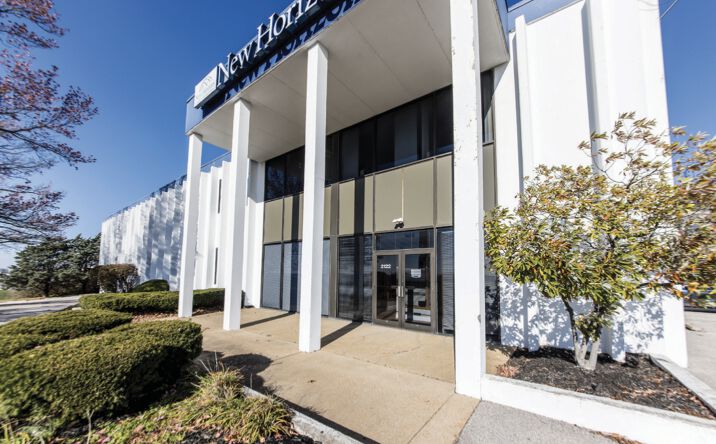 Pictures of Office property located at 2122 Kratky Rd, St. Louis, MO 63114 for sales - image #1