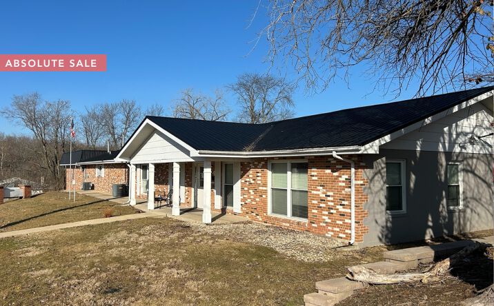 Pictures of Office, Senior Living property located at 136 S Dipper Ln, Decatur, IL 62522 for sales - image #1