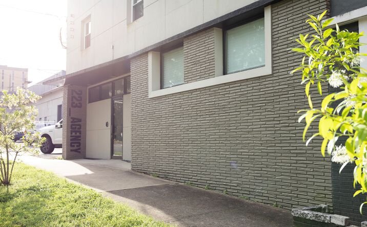 Pictures of Office property located at 223 W Carolina St, Tallahassee, FL 32301 for sales - image #1
