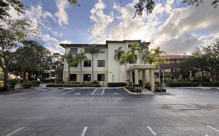 Pictures of Office property located at 3335 Burns Rd, Unit 100, Palm Beach Gardens, FL 33410 for sales - image #1