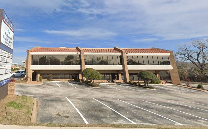 Pictures of Office property located at 6737 Brentwood Stair Rd., Ft. Worth, TX 76112 for sales - image #1