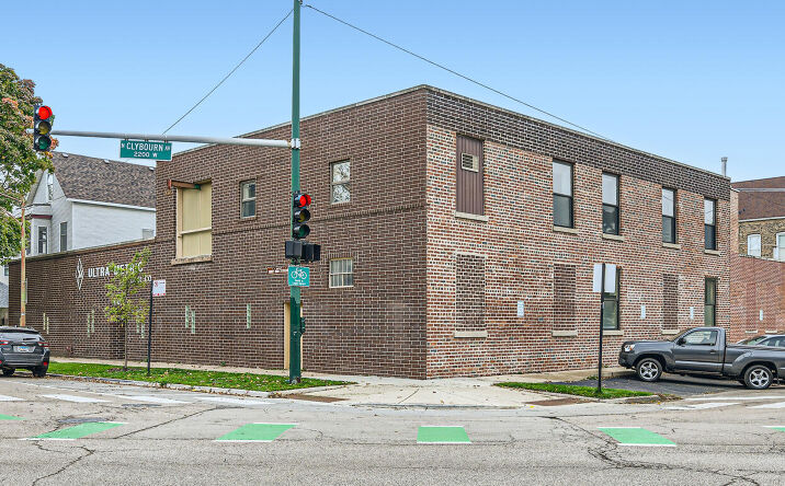 Pictures of Industrial property located at 2950-2958 N Leavitt St, Chicago, IL 60619 for sales - image #1
