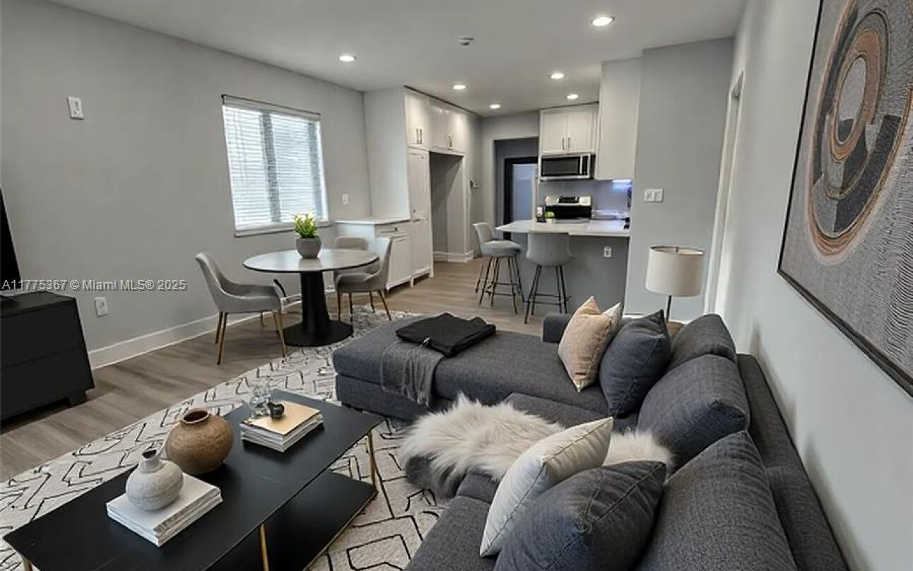 781 NW 108th St, Miami, FL 33168 | Crexi.com 781 NW 108th St, Miami, FL 33168 | Crexi.com