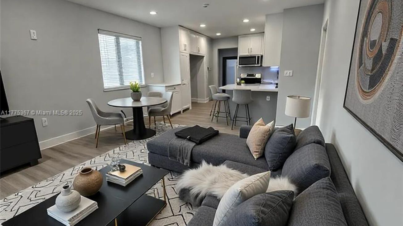 781 NW 108th St, Miami, FL 33168 | Crexi.com 781 NW 108th St, Miami, FL 33168 | Crexi.com
