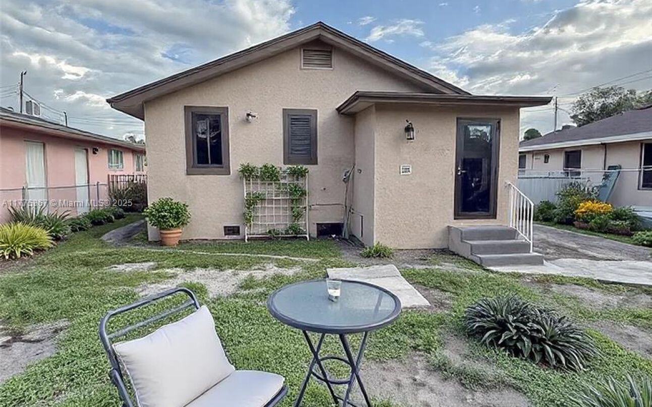 781 NW 108th St, Miami, FL 33168 | Crexi.com 781 NW 108th St, Miami, FL 33168 | Crexi.com
